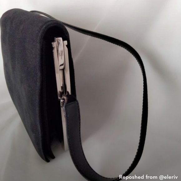 Salvatore Ferragamo Vintage Magnetic Snap Shoulder  Evening Suede Ladies Purse - Picture 5 of 16